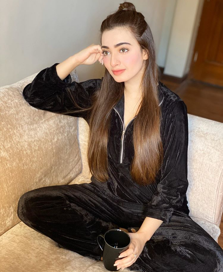 BLACK PJ